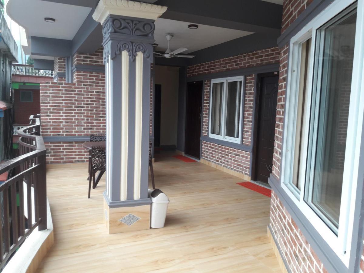 Beli Guest House Pokhara Dış mekan fotoğraf