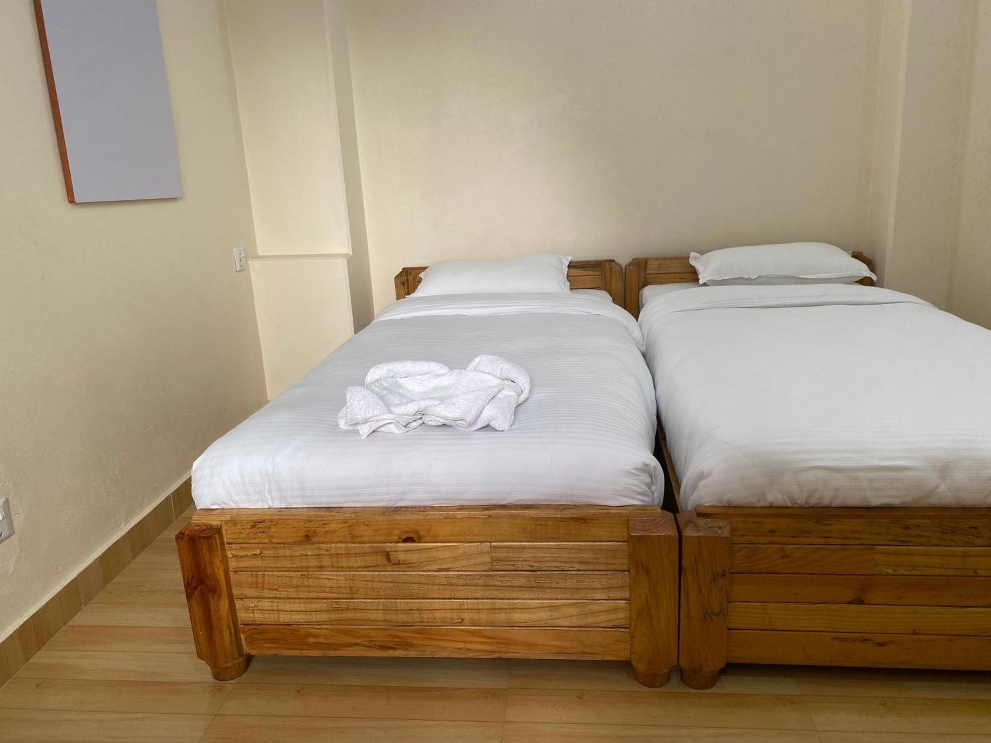 Beli Guest House Pokhara Dış mekan fotoğraf